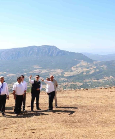Bölgenin en yüksek noktası olan Hasan dağı yamaç paraşütüne ev sahipliği yapacak