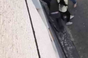 Borç kavgasında yumruklar havada uçuştu... O anlar kamerada