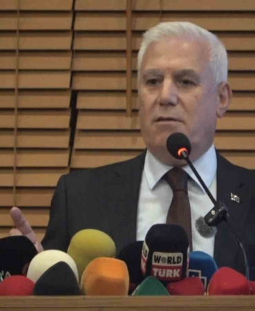 Bozbey: “Bursa’nın büyük bir kısmı deprem riskine karşı savunmasız”