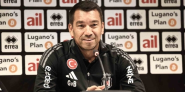 Bronckhorst: "İki maçın sonunda gruplara kalmış olmayı istiyoruz"