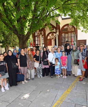 Bursa Kültür Gezisi’ne yoğun ilgi