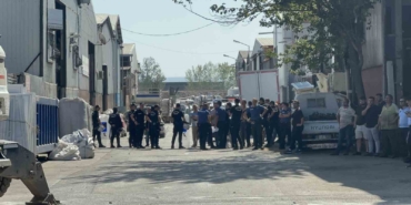Bursa ovasına yapılan kaçak fabrikalar yıkılıyor