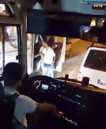 Bursa’da garip kavga...Boş olan trafikte yol için kavga ettiler