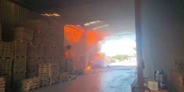 Bursa’da kereste fabrikası alevlere teslim oldu