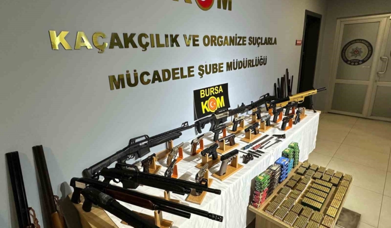 Bursa’da nefes kesen tefeci ve ruhsatsız silah operasyonu: 34 gözaltı