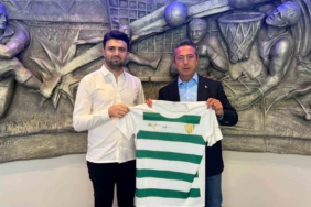 Bursaspor Başkanı Enes Çelik, Fenerbahçe Başkanı Ali Koç’u ziyaret etti