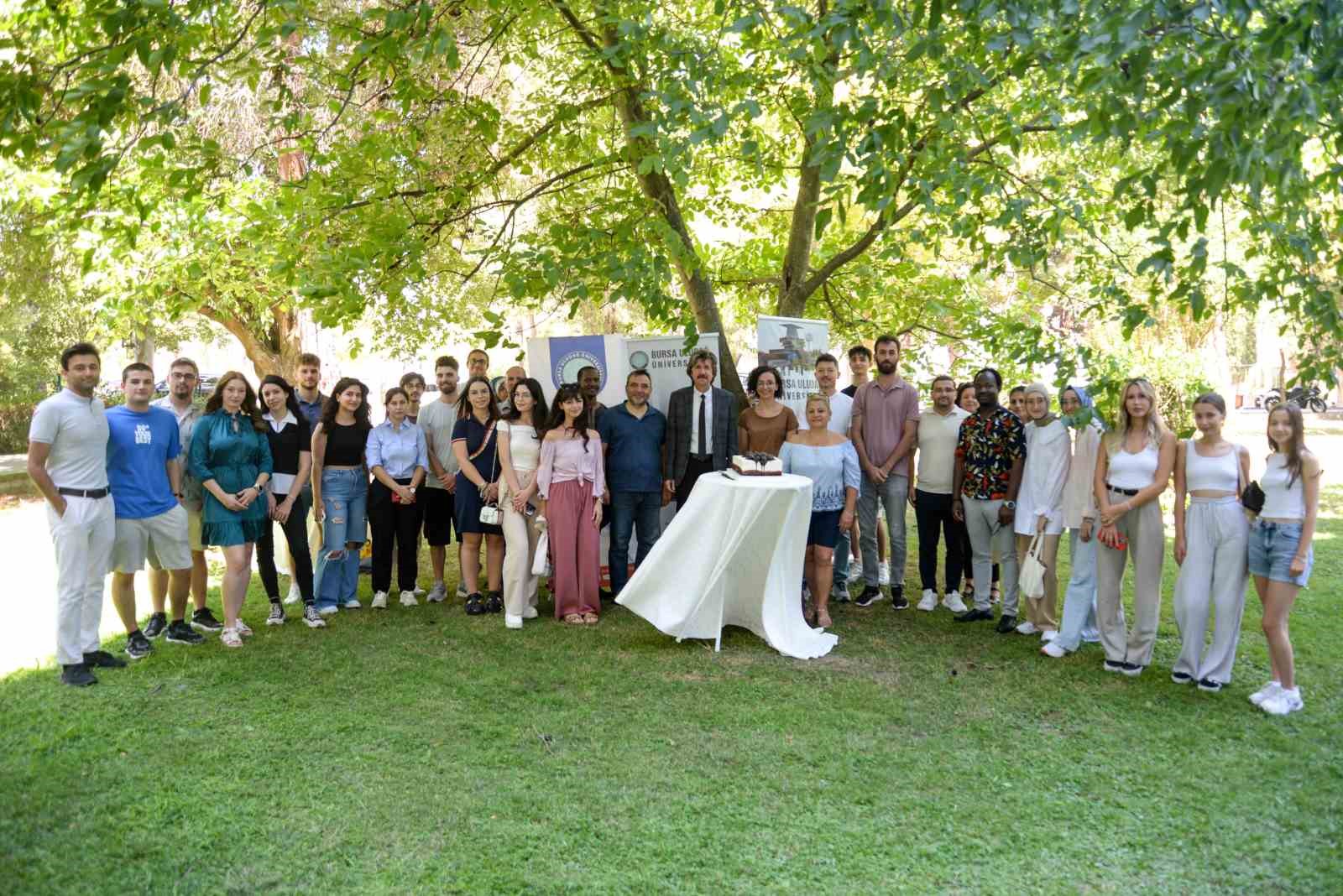 BUÜ’den 16 Avrupa ülkesine 121 Erasmus öğrencisi