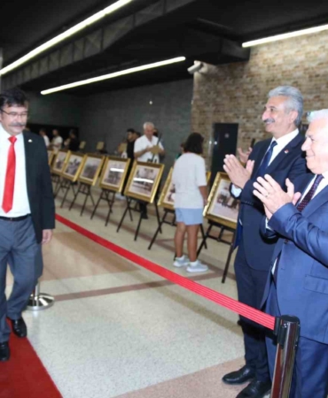 Büyükşehir’den ‘Hepimizin Zaferi’ fotoğraf sergisi