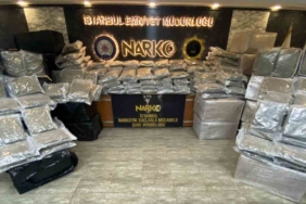 Çatalca’da tırın içerisinden 921 kilogram uyuşturucu madde ele geçirildi