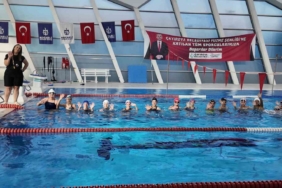 Çayırovalı minik yüzücülerin hedefleri olimpiyat