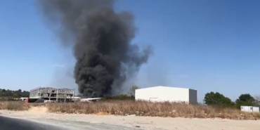 Çerkezköy’de geri dönüşüm tesisinde yangın: Dumanlar gökyüzünü kapladı