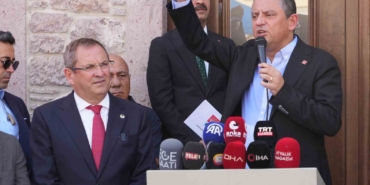 CHP Genel Başkanı Özel: "Cumhuriyet Halk Partisi kutuplaşmanın değil kucaklaşmanın partisidir"