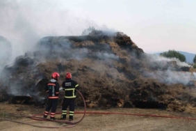 Çocukların kibritle oyunu yangına sebep oldu: 990 balya saman kül oldu