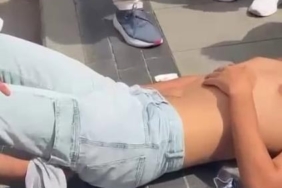 Cuma namazı kıldığı esnada kalçasından bıçaklandı