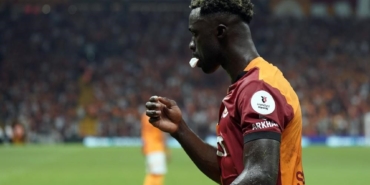 Davinson Sanchez’in sağ üst arka adalesinde kanama tespit edildi