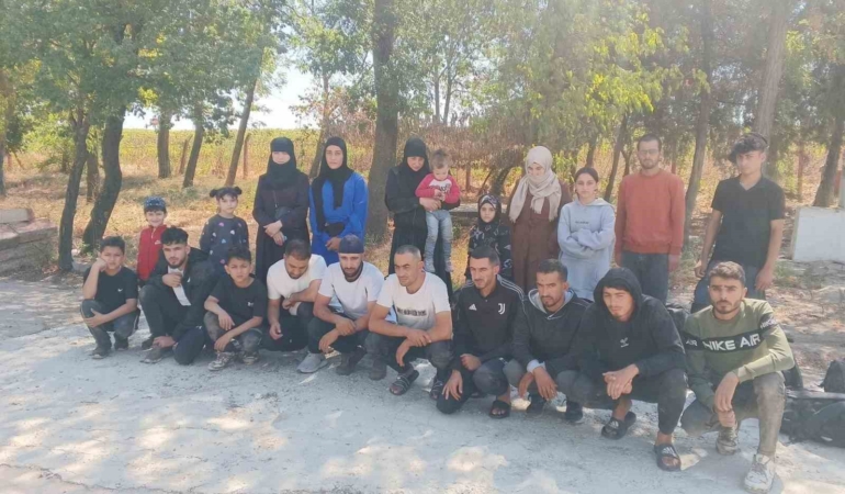 Edirne’de 28 düzensiz göçmen yakalandı