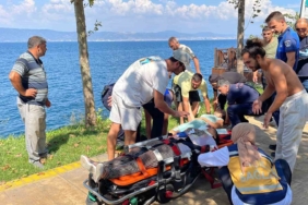 Elektrikli bisiklet denize uçtu: 3 kişi yaralandı