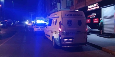 Esenyurt’ta haraca bağlamak istedikleri markete kurşun yağdırdılar