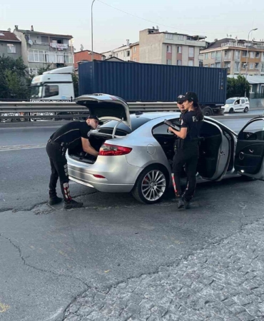 Esenyurt’ta site denetimi: 2 düzensiz göçmen yakalandı