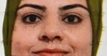 Eşini bıçaklayarak öldürüp kendisini ihbar etti