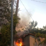 Eyüpsultan’da motor tamirhanesi olarak kullanılan gecekondu alev alev yandı