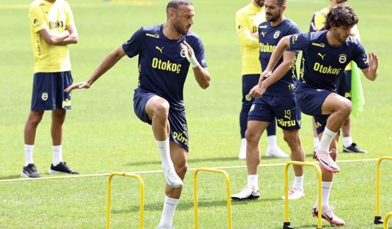 Fenerbahçe, Çaykur Rizespor maçı hazırlıklarını sürdürdü