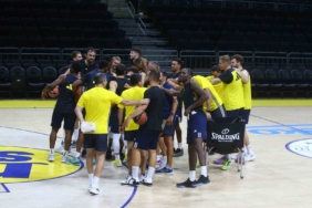 Fenerbahçe Erkek Basketbol Takımı, yeni sezonun ilk antrenmanını yaptı