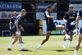 Fenerbahçe, LOSC Lille maçı hazırlıklarını sürdürdü