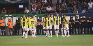 Fenerbahçe, Rizespor’a karşı galibiyet serisini 11 maça çıkardı