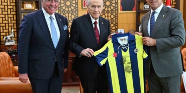 Fenerbahçe’den siyasi parti ziyaretleriyle ilgili iddialara yanıt