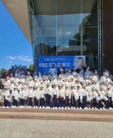 Gölcük’te 78 çocuğa sünnet şöleni düzenlendi