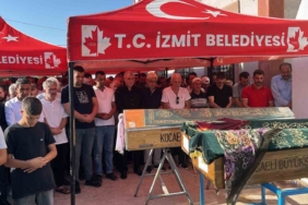 Gölde boğulan babaanne ve 2 torunu son yolculuğuna uğurlandı