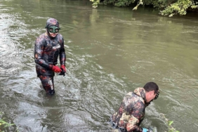 Gönen Çayı’na giren genç kayboldu