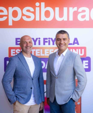 Hepsiburada ’’Eskiyi Kapında Yenile’’ servisini başlattı
