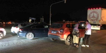 İki otomobil çarpıştı: 2 hafif yaralı