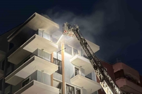 İnşaat halindeki binada yangın
