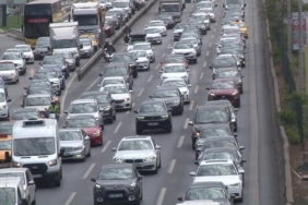 İstanbul Anadolu Yakası iki mevsimi aynı anda yaşadı