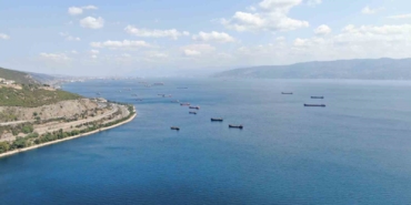 İzmit Körfezi’nde gemi yoğunluğu