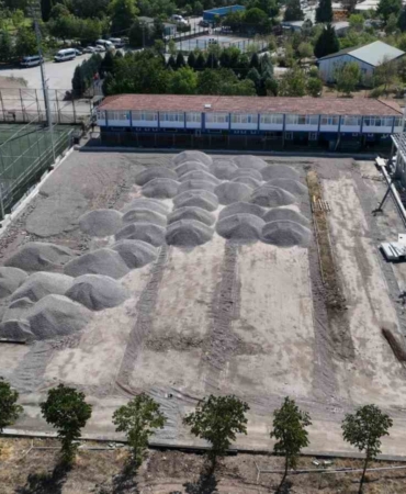 İzmit’e yeni saha