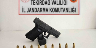 Jandarma tarafından 2 ruhsatsız tabanca ele geçirildi