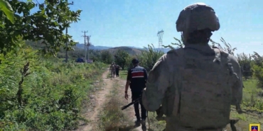 Jandarmadan uyuşturucu ve kaçakçılık operasyonu: 128 gözaltı, 2 tutuklama