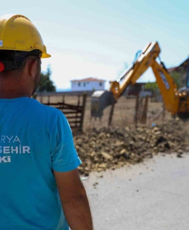 Kahramanlar Mahallesi’nin içme suyu hattı yenileniyor