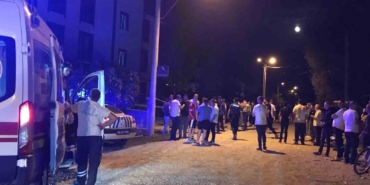 Kardeşler arasında çıkan kavgayı ayırmaya çalışan enişte bıçaklandı