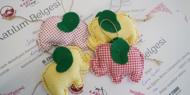 Karınca El Emeği Eğitim Birimi’nden Geri Dönüşüm Odaklı Kırk Yama Atölyesi