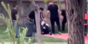 Kartal’da tekmeli yumruklu kavga kamerada