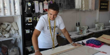 Kartepeli gençler gelişim kampında esnafların yanında deneyim kazandı