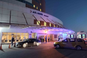 Kaymakam ve AK Parti İlçe Başkanı’nın da aralarında bulunduğu 11 kişi zehirlenme şüphesiyle hastaneye kaldırıldı