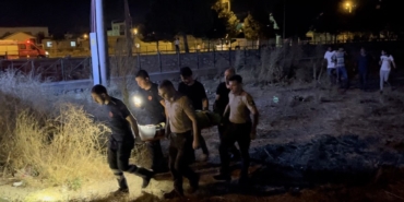 Kediyi kurtarmak isterken düştüğü derede mahsur kaldı