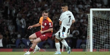 Kerem Aktürkoğlu: “Galatasaray menfaatleri için yaşamayı ve bana görev verildiği zaman mücadele etmeyi sürdüreceğim”