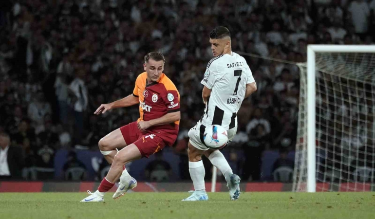 Kerem Aktürkoğlu: “Galatasaray menfaatleri için yaşamayı ve bana görev verildiği zaman mücadele etmeyi sürdüreceğim”